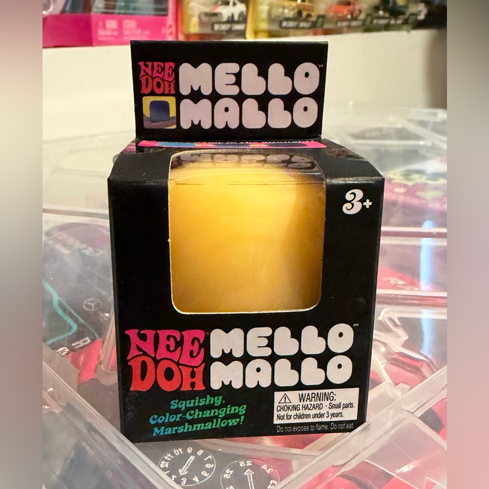 NEE DOH MELLO MALLO Sensory Stress Ball Squishy Color Chang Marshmallow Needoh